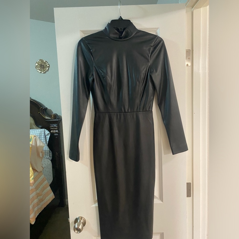 Alice & Olivia leather turtleneck midi dress brand new never worn